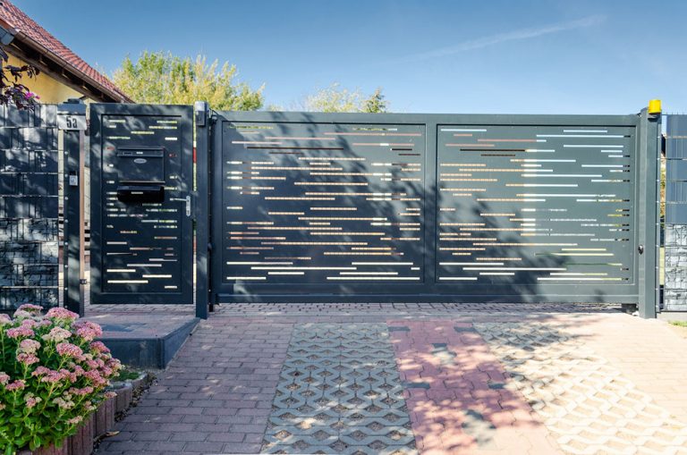 Hoftore aus Polen als blickdichte Tore GartentoreausPolen.de